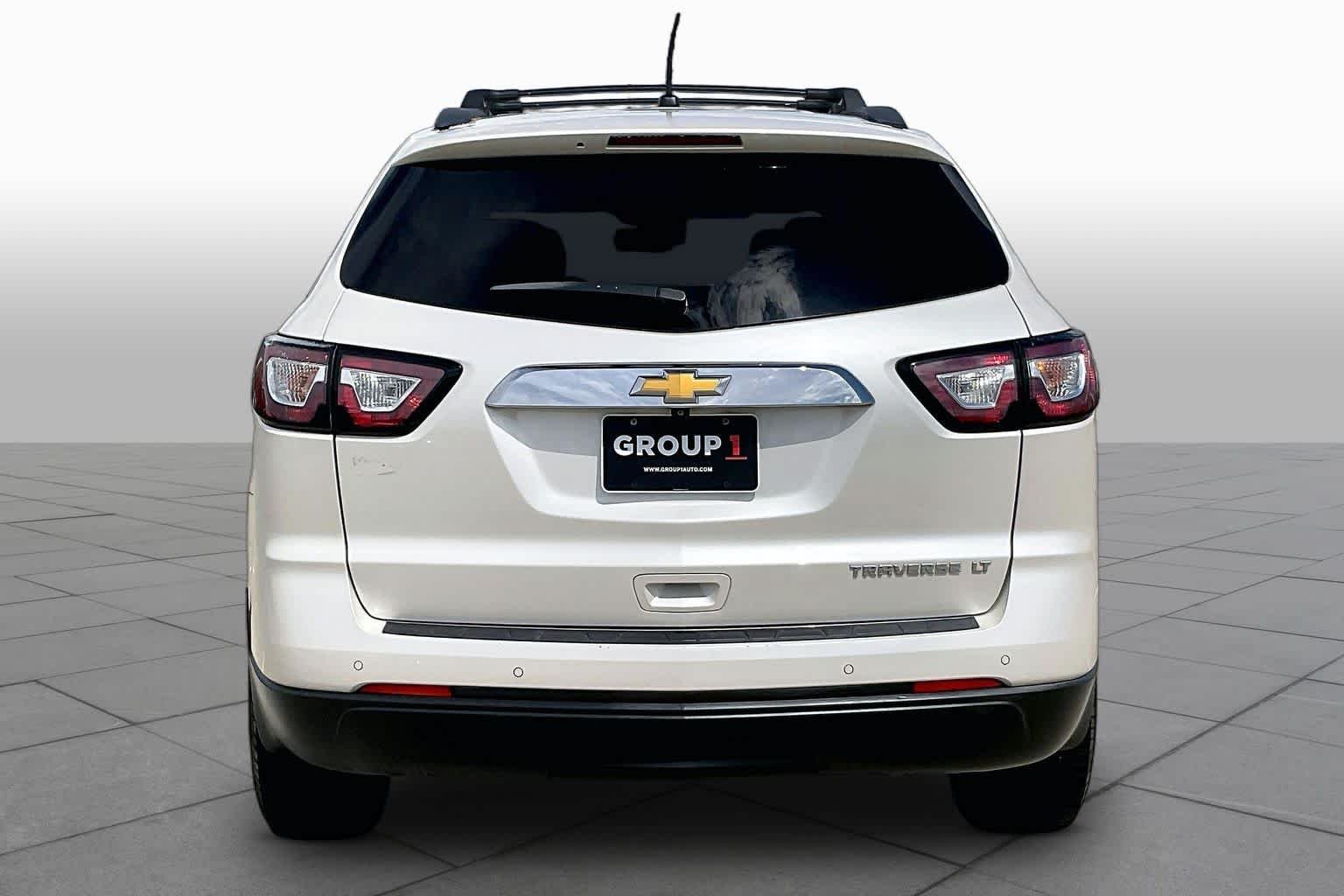 Used 2013 White Diamond Tricoat Chevrolet LT image 5
