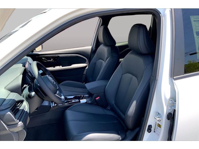 New 2026 CRYSTAL WHITE PEARL Subaru Limited Hybrid image 9