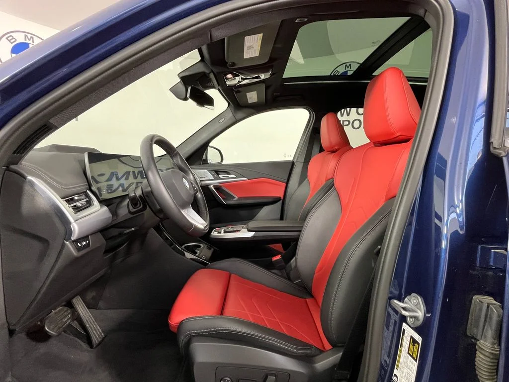Used 2024 Phytonic Blue Metallic BMW xDrive28i image 20