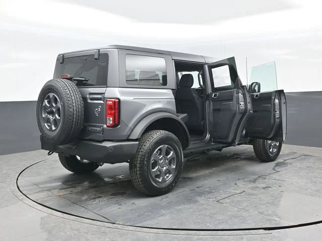 New 2026 Carbonized Gray Metallic Ford Big Bend® image 28