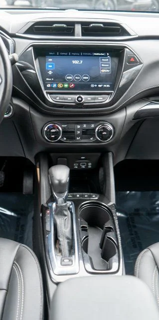 Used 2023 Yellow Chevrolet ACTIV image 17