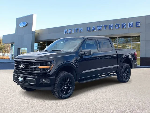 New 2026 Agate Black Metallic Ford XLT image 3