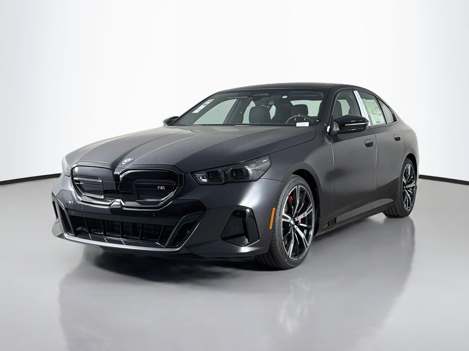 New 2026 Frozen Deep Grey BMW M60 image 3