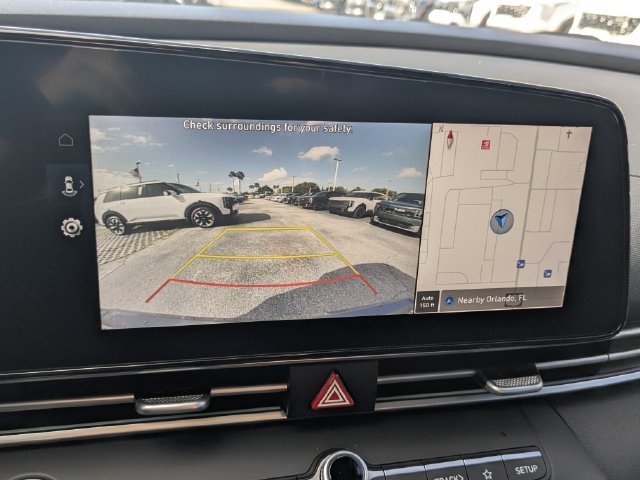 Used 2025 Gray Hyundai SEL Convenience image 22