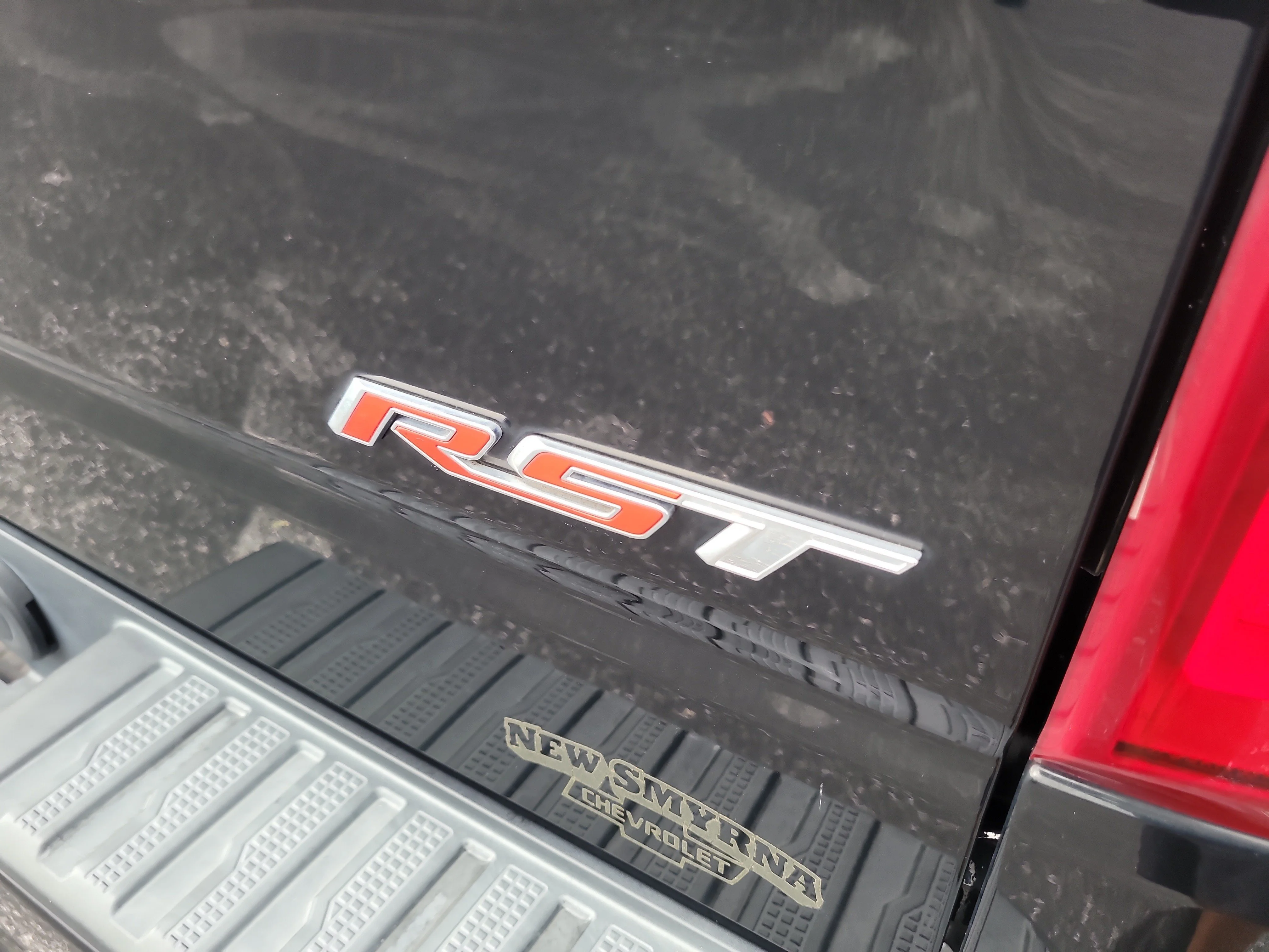 Used 2019 Black Chevrolet RST image 7