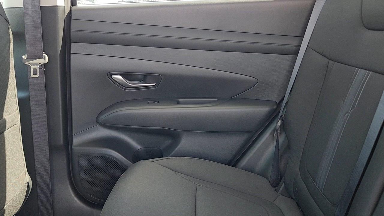 New 2026 Phantom Black Hyundai SEL AWD image 15