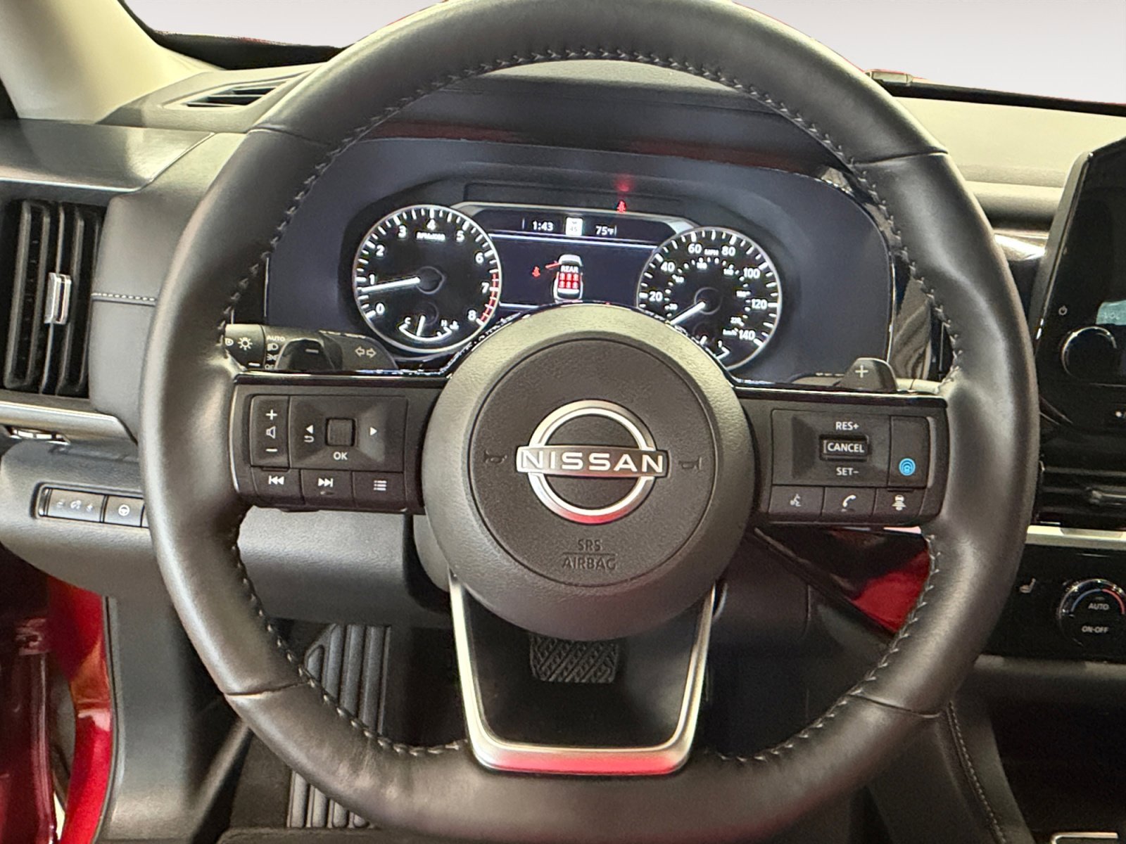 Used 2025 Scarlet Ember Tintcoat Nissan SL image 14