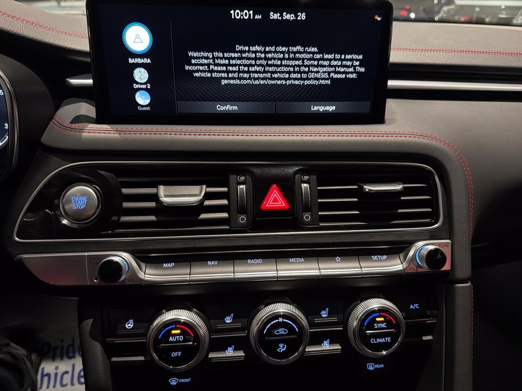 2023 GENESIS G70 Standard - Photo 10