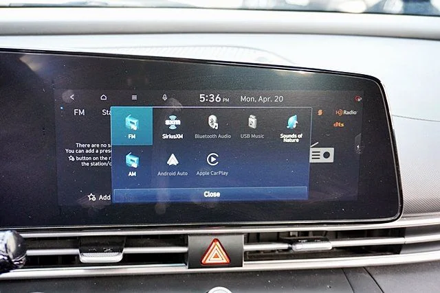 Used 2024 Blue Hyundai SEL image 21