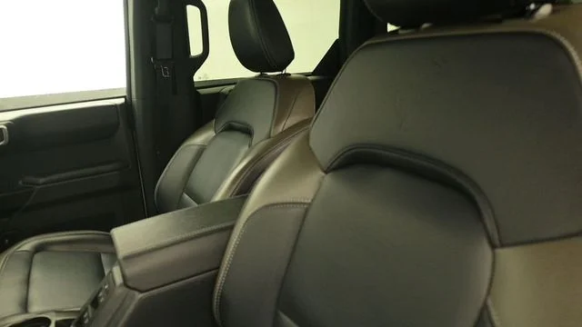 Certified Used 2025 Desert Sand Ford Outer Banks image 20
