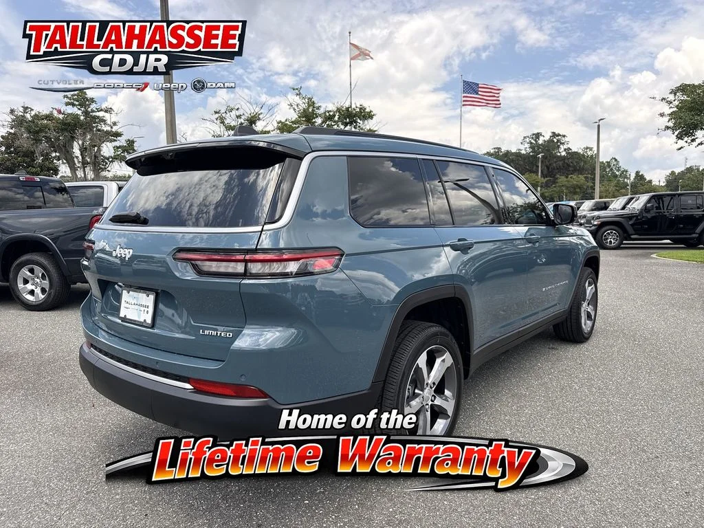 New 2026 Steel Blue Exterior Paint Jeep Limited image 3