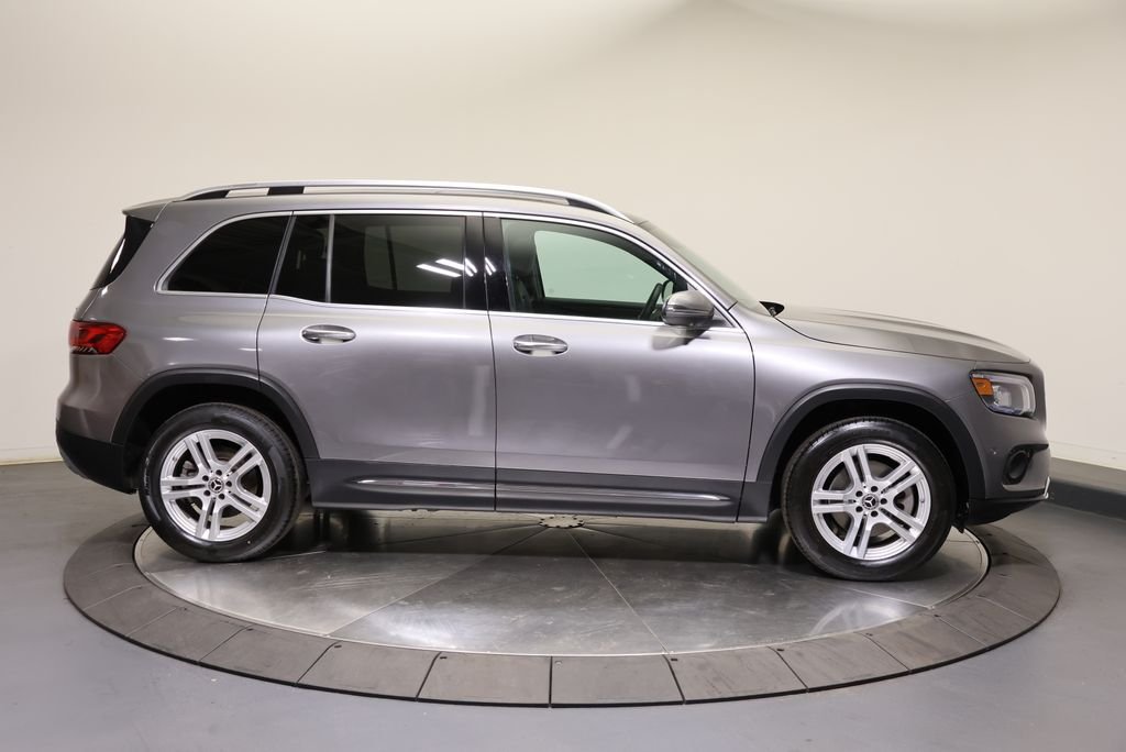 Used 2022 Mountain Gray Metallic Mercedes-Benz GLB 250 image 8