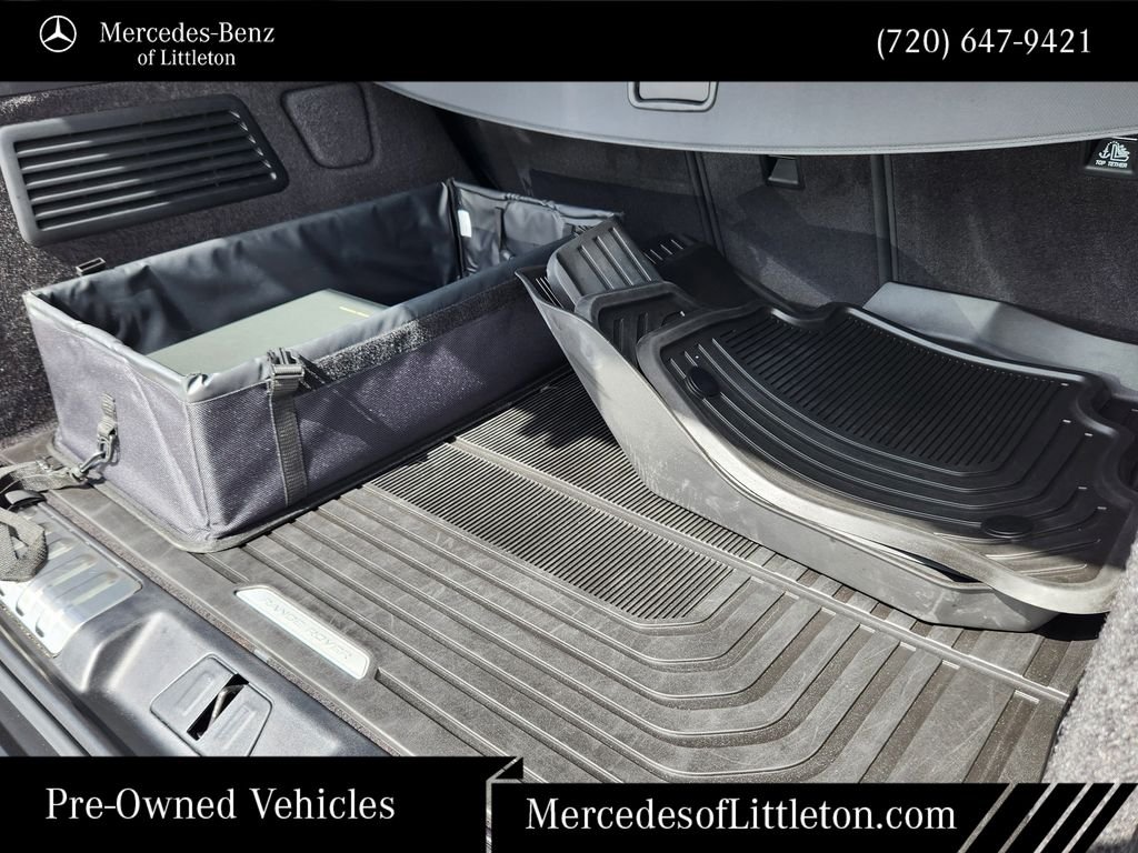 Used 2024 Silver Land Rover SV Edition One Flux Silver image 31