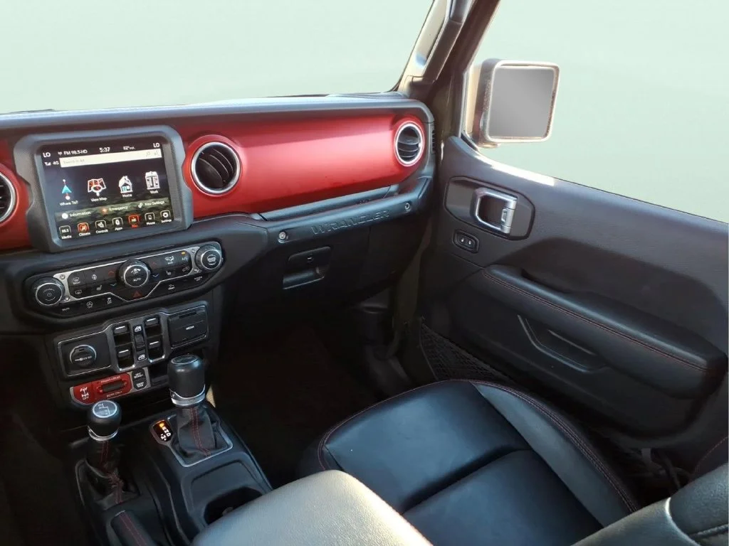 Used 2021 Green Jeep Unlimited Rubicon image 19
