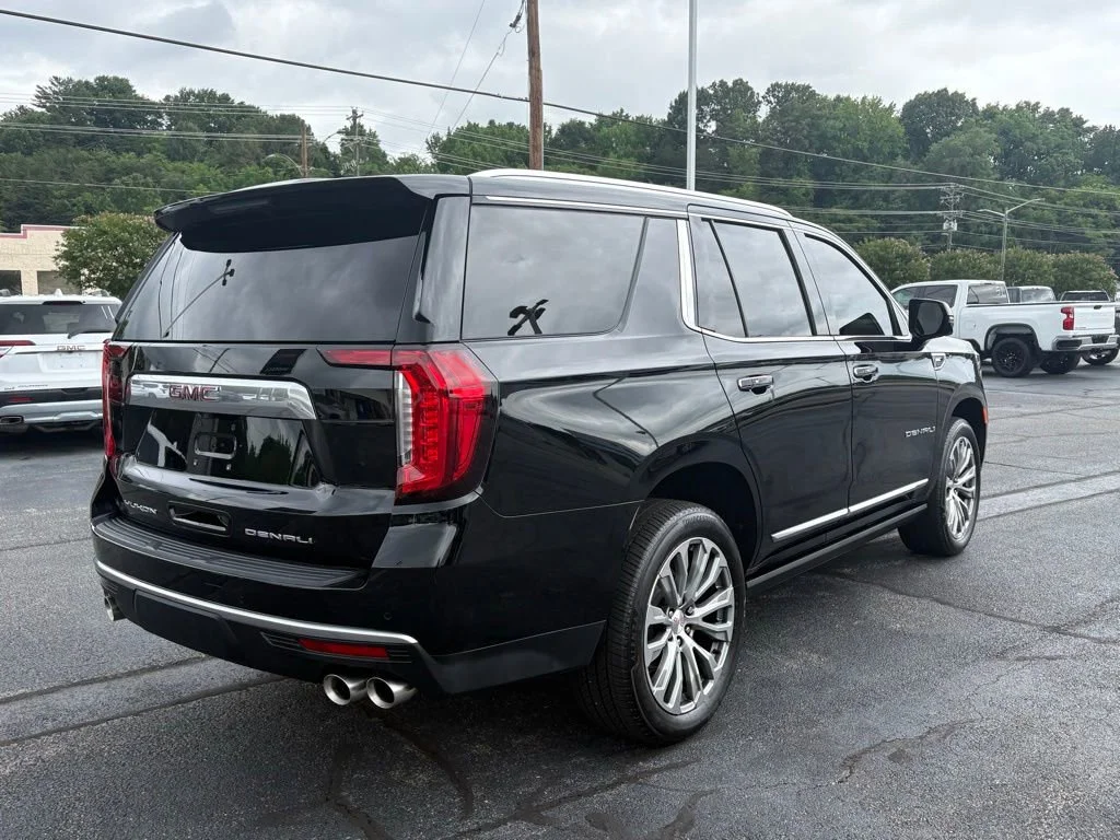 Used 2021 ONYX BLACK GMC Denali image 6