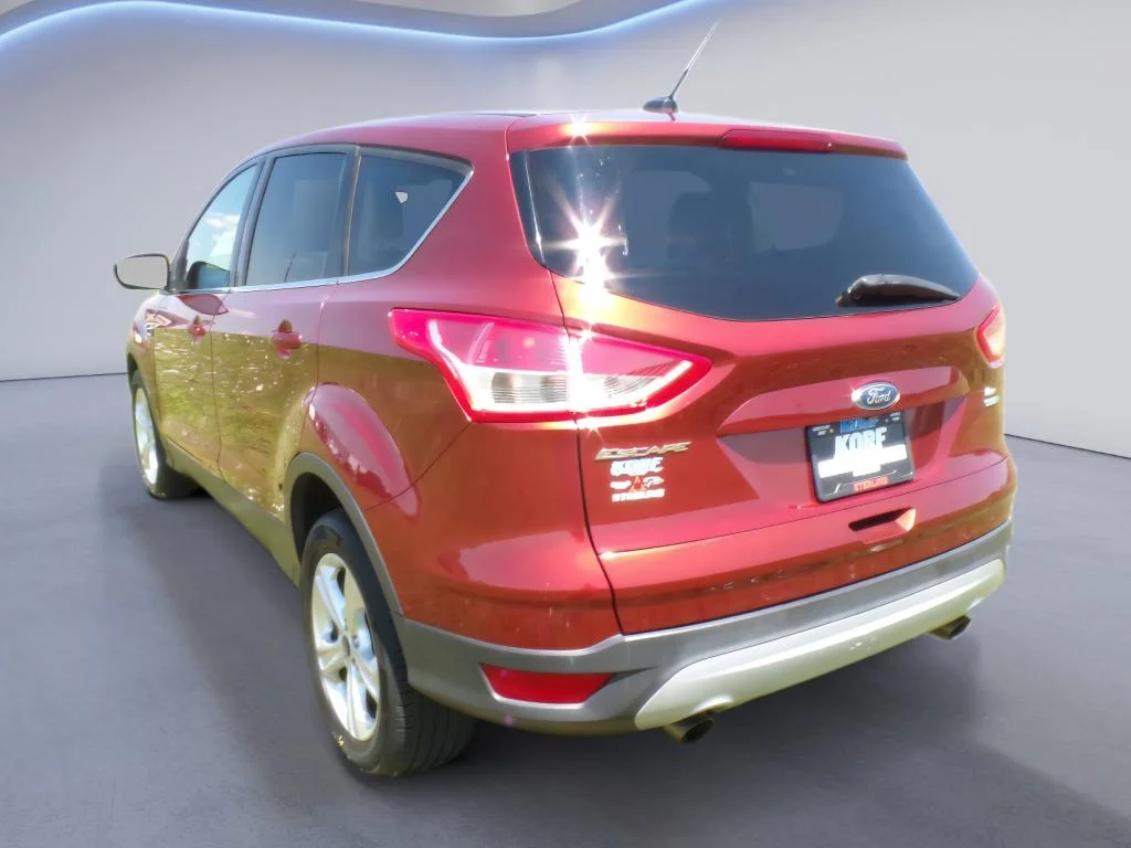 Used 2016 Sunset Ford SE image 7