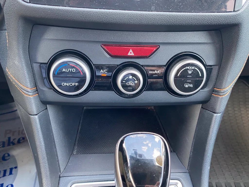 Used 2019 Gray Subaru 2.0i Limited image 25