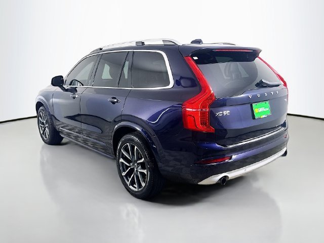 Used 2019 Magic Blue Metallic Volvo Momentum image 5