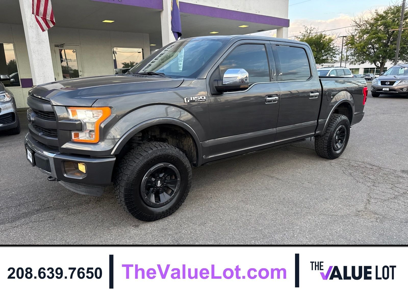 Used 2015  Ford Platinum image 8
