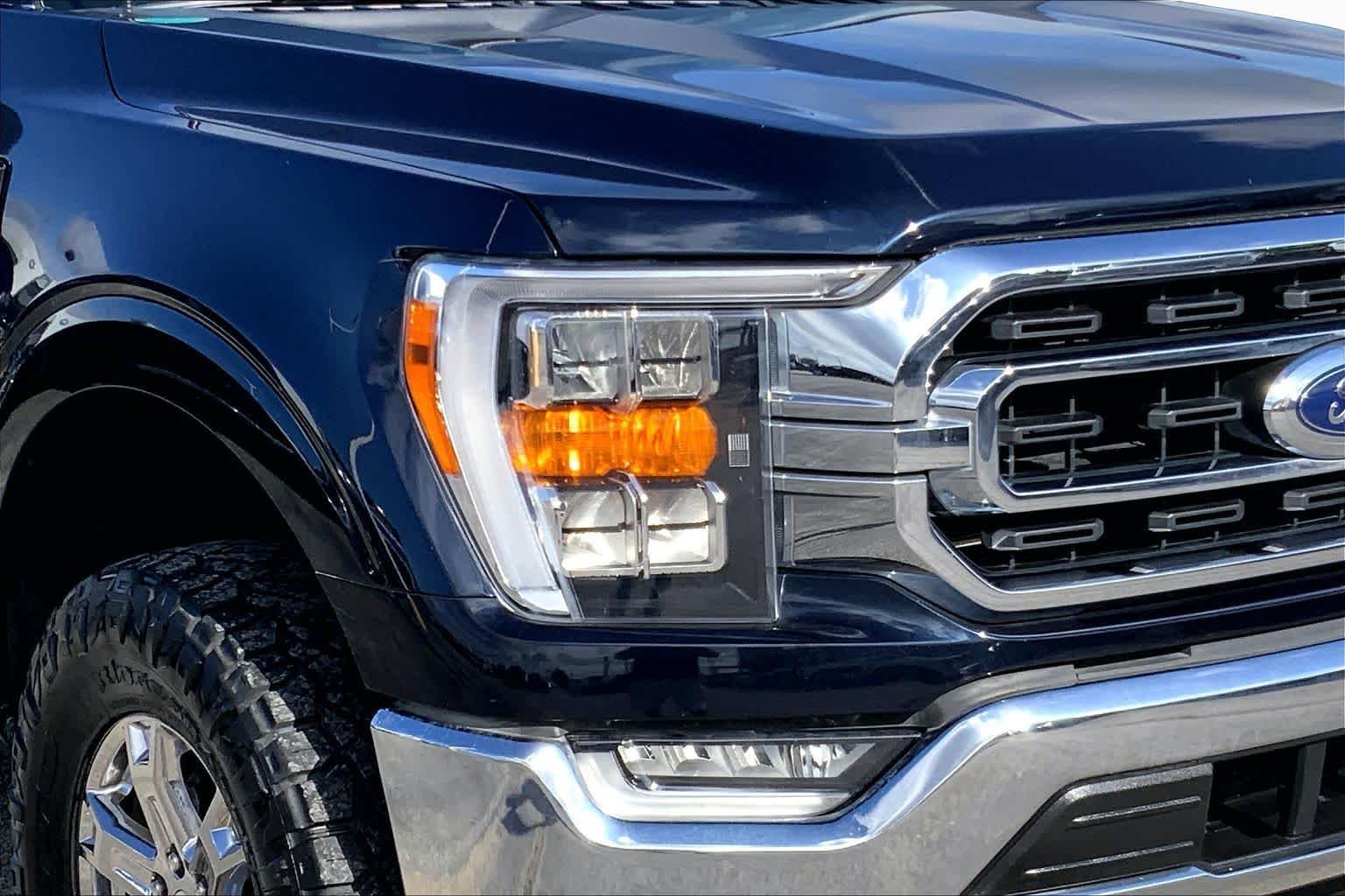 Certified Used 2022 Antimatter Blue Metallic Ford XLT image 24