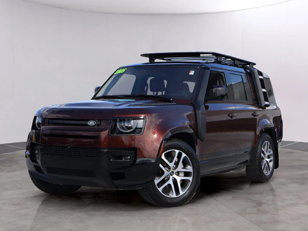 Certified Used 2025 Sedona Red Metallic Land Rover X-Dynamic SE image 1