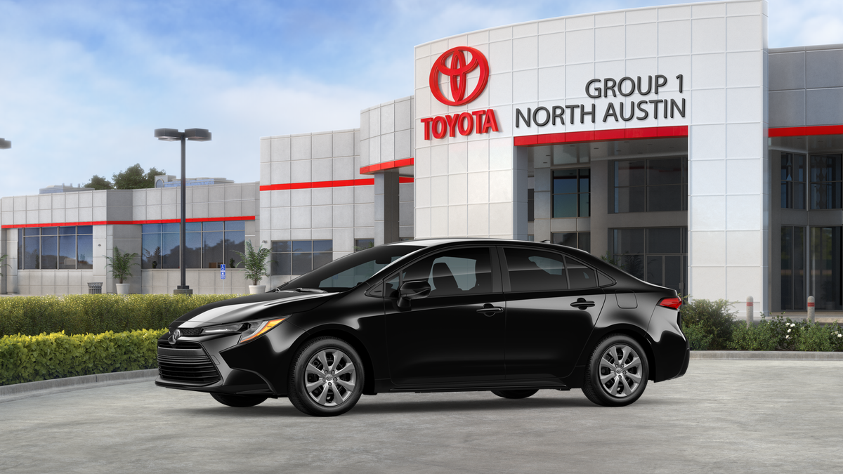 New 2026 Midnight Black Metallic Toyota LE image 3