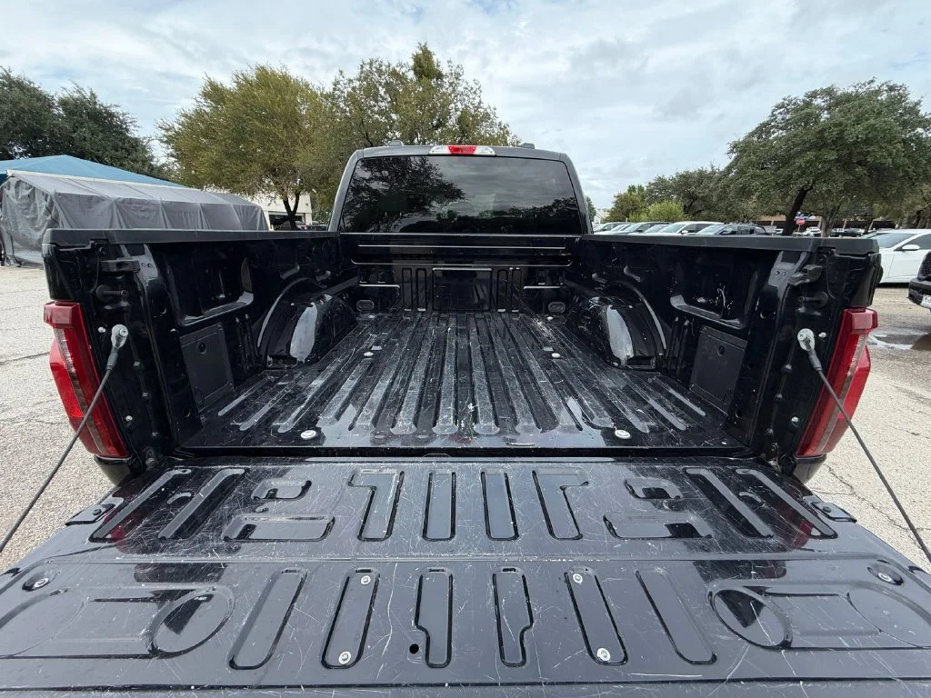 2025 Ford F-150 XLT - Photo 19