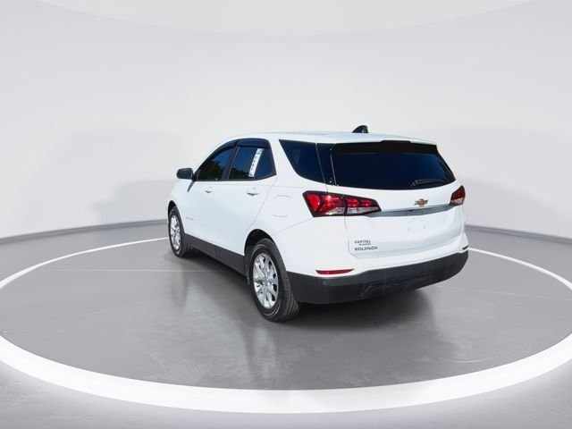 2022 Chevrolet Equinox LS - Photo 9