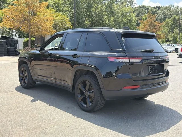 Used 2025 Black Jeep Limited image 3