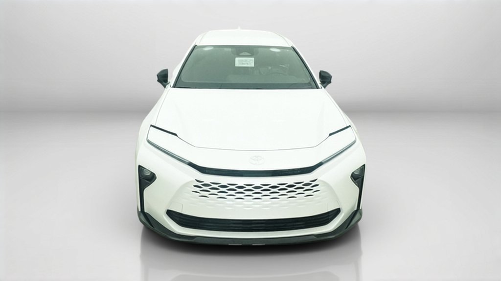 New 2026 Oxygen White Toyota XLE image 16