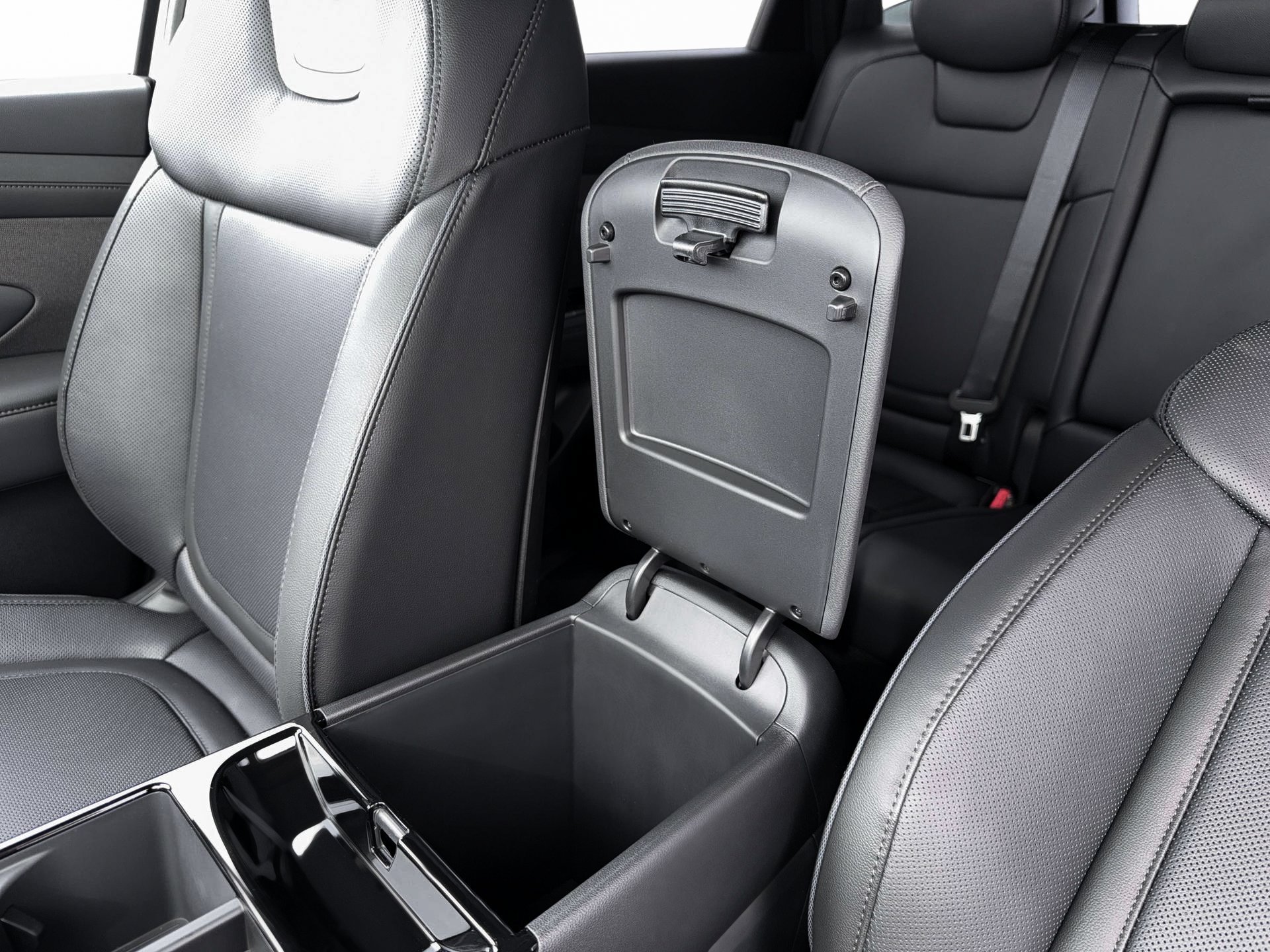New 2026 Creamy White Pearl Hyundai Limited AWD image 19