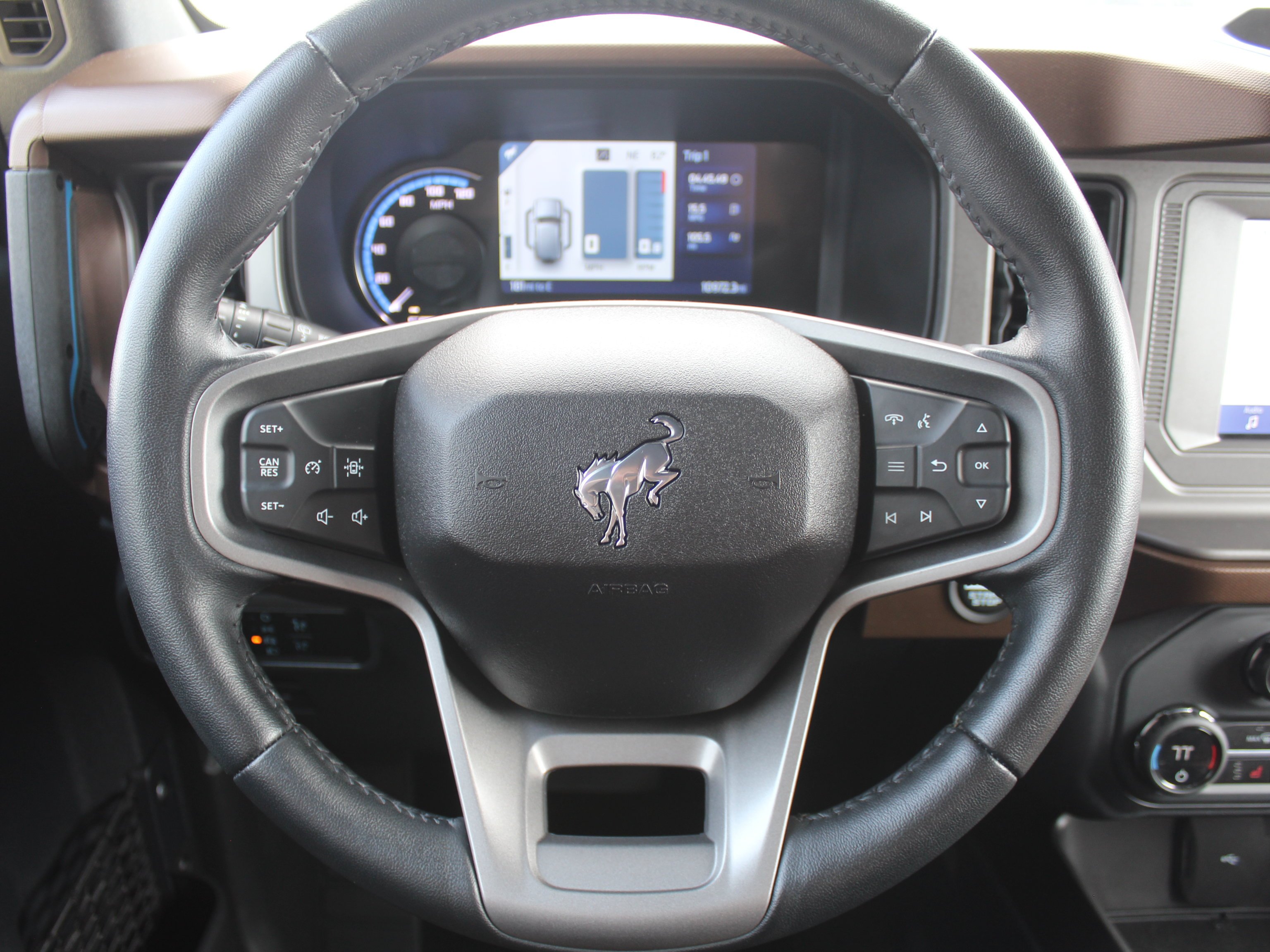 2023 Ford Bronco 4-Door Outer Banks - Photo 16