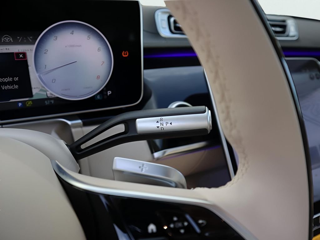 New 2026 Obsidian Black Metallic Mercedes-Benz S 580 image 34