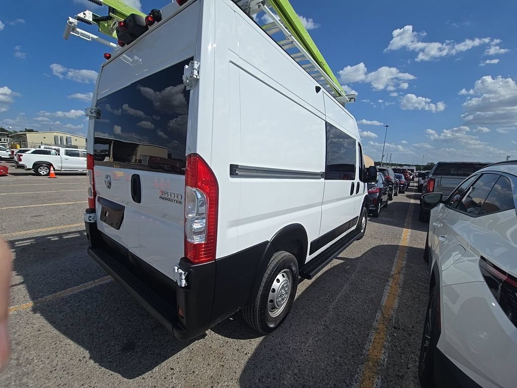 Used 2023 Bright White Cl Ram  image 2