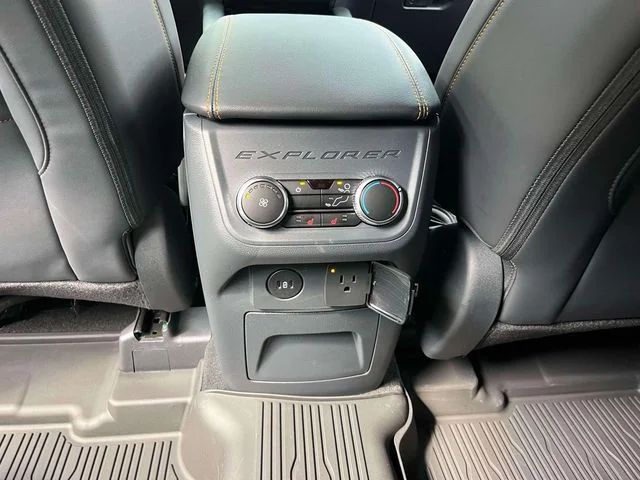 New 2026 Agate Black Metallic Ford Tremor® image 14