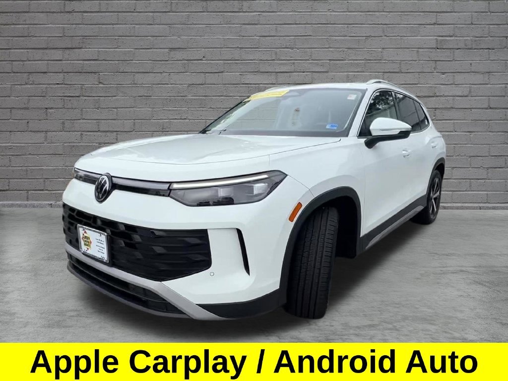 Certified Used 2026 Pure White Volkswagen SE image 7