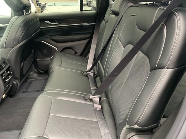 New 2026 Baltic Gray Metallic Clearcoat Jeep Limited Reserve image 12