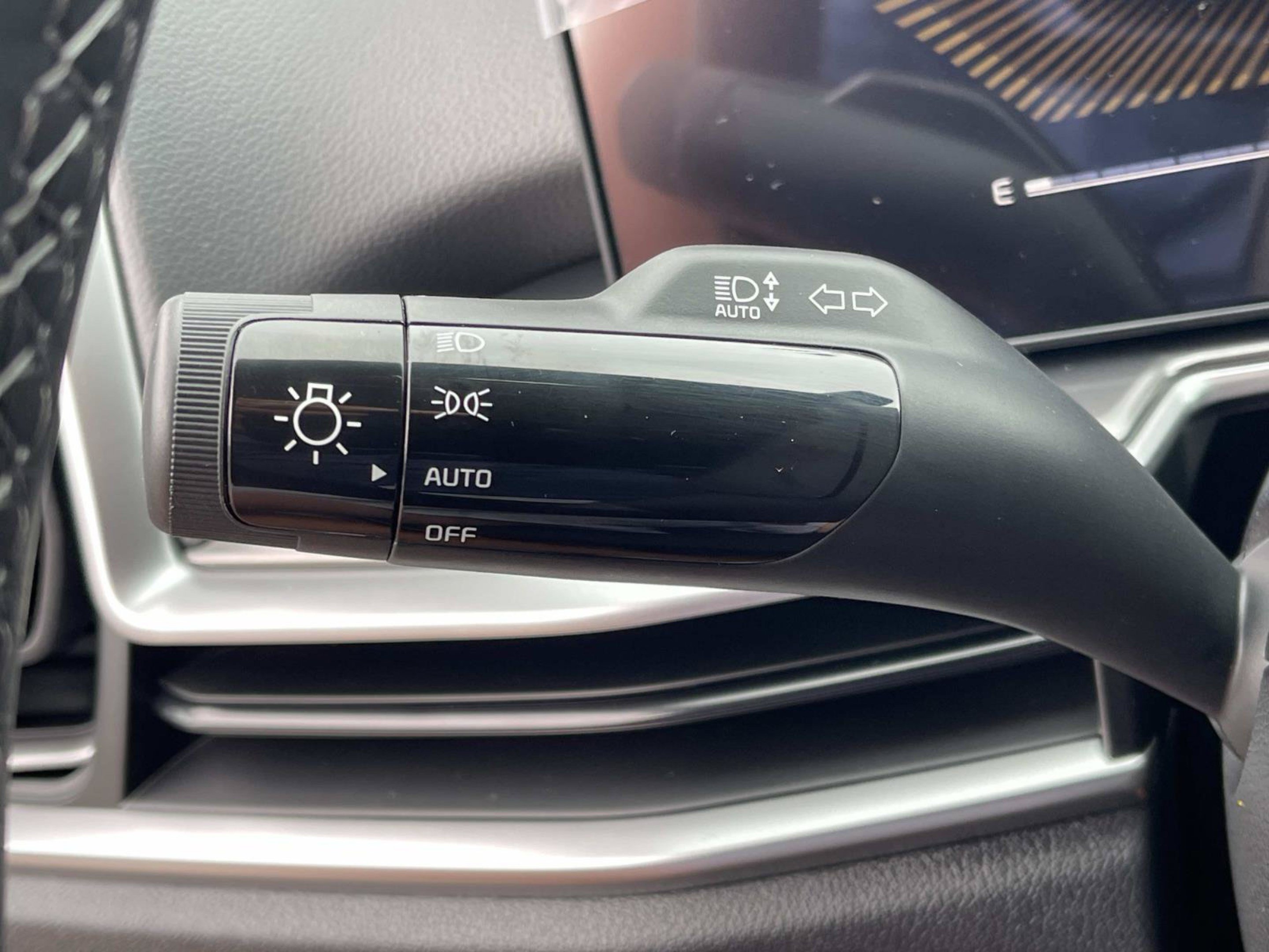 New 2026 Ebony Black Kia LX image 29