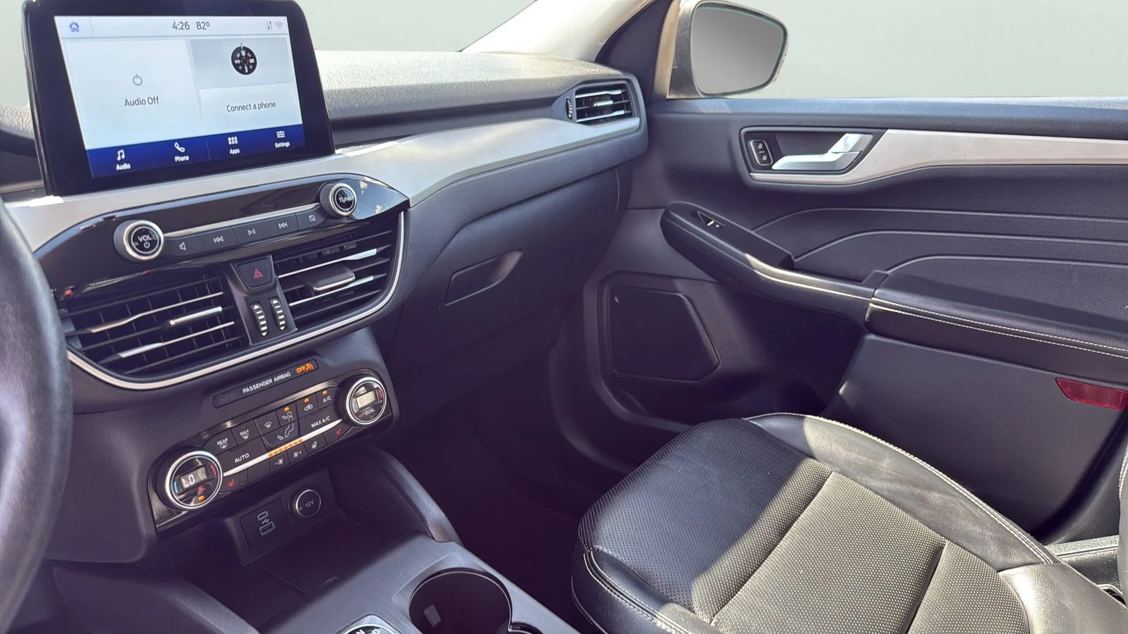 Used 2021 Gray Ford SEL image 19