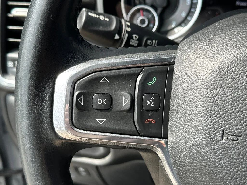 Used 2022 White Ram Laramie image 25