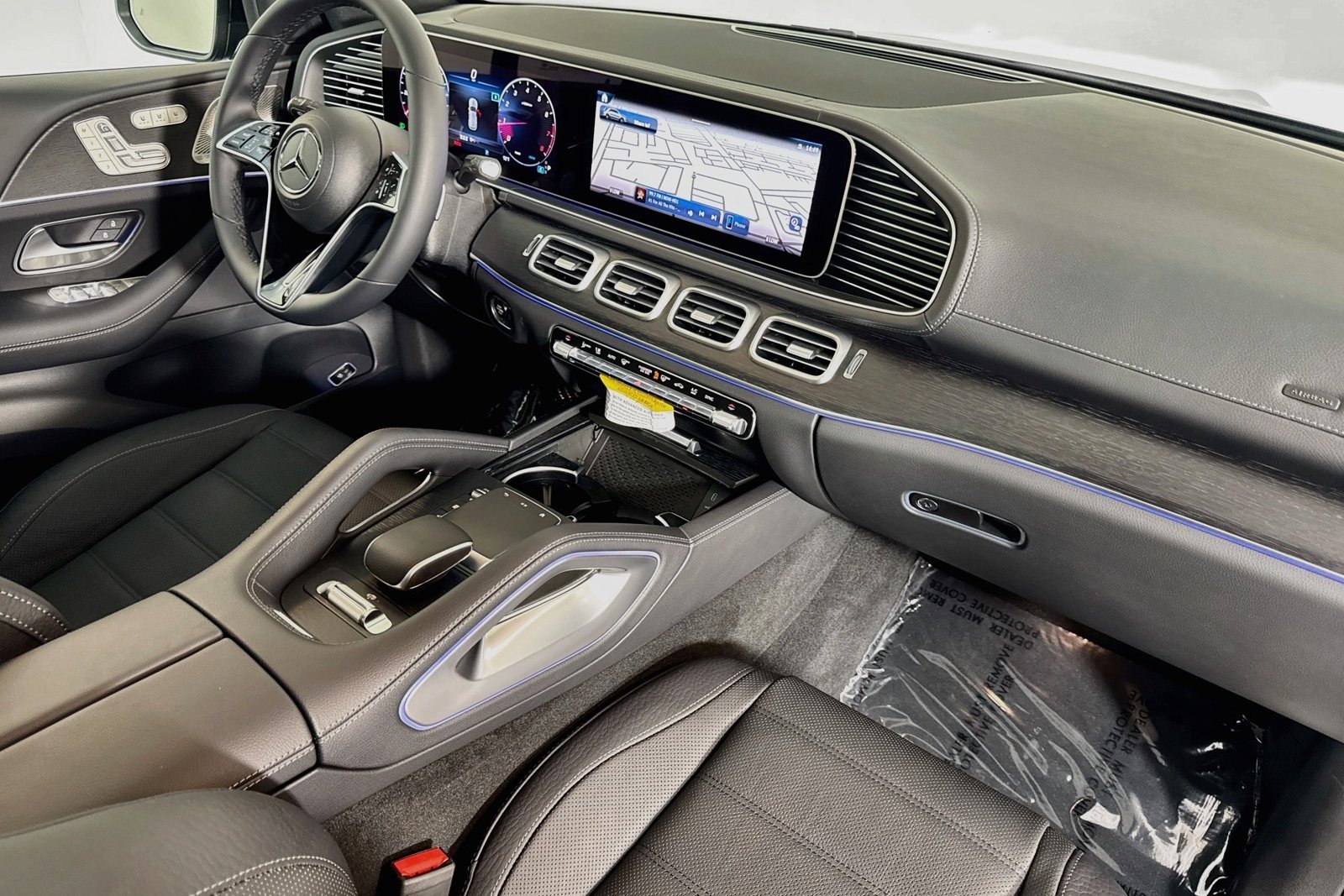 New 2026 Obsidian Black Metallic Mercedes-Benz GLE 580 image 28