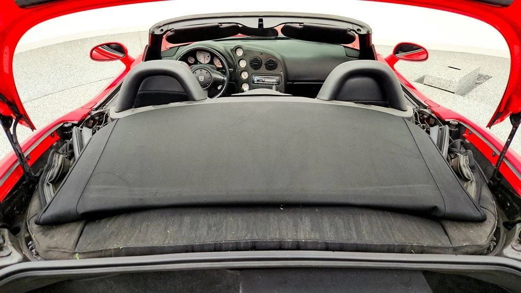 Used 2004 Viper Red Dodge 2dr Convertible SRT10 with Bluetooth Connectivity image 28