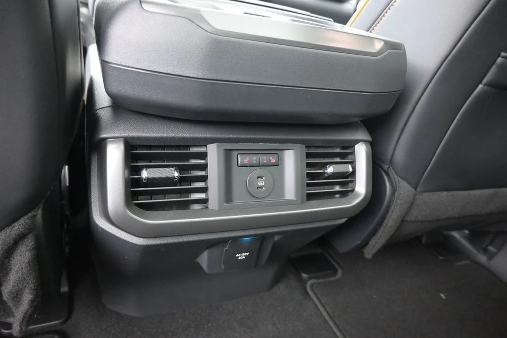 New 2026 Agate Black Metallic Ford Tremor image 14
