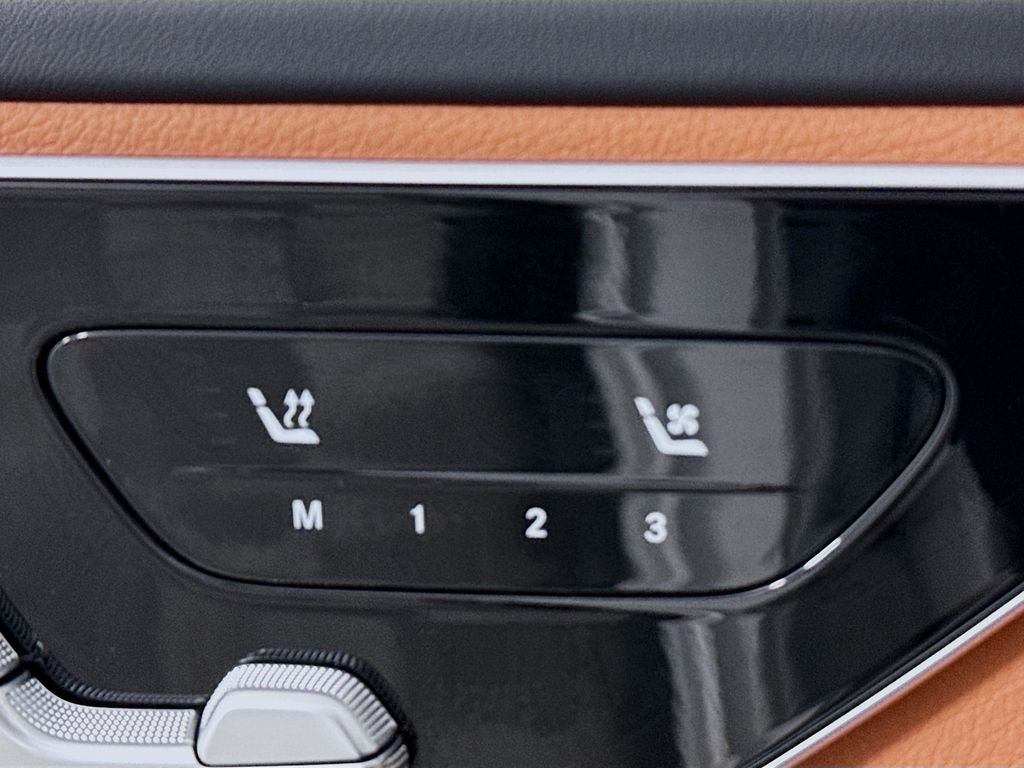 New 2026 Polar White Mercedes-Benz AMG® C 43 4MATIC® Sedan image 22