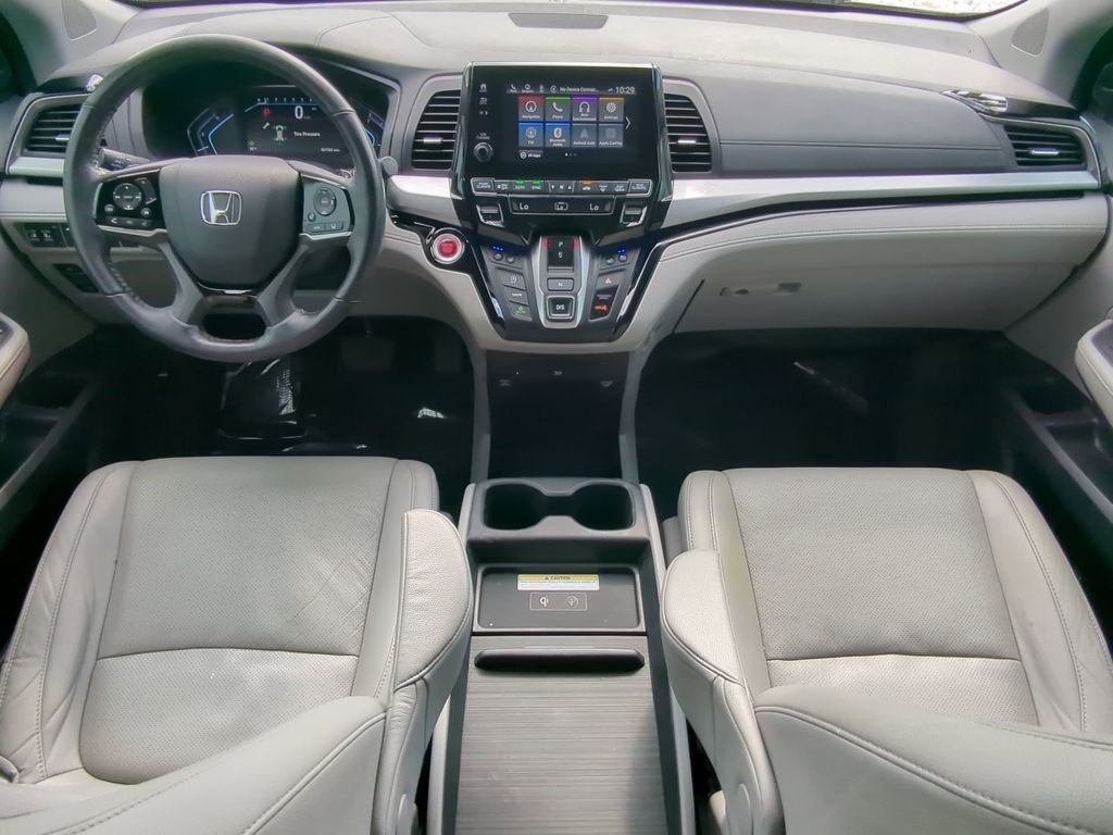Used 2020 Silver Honda Elite image 13