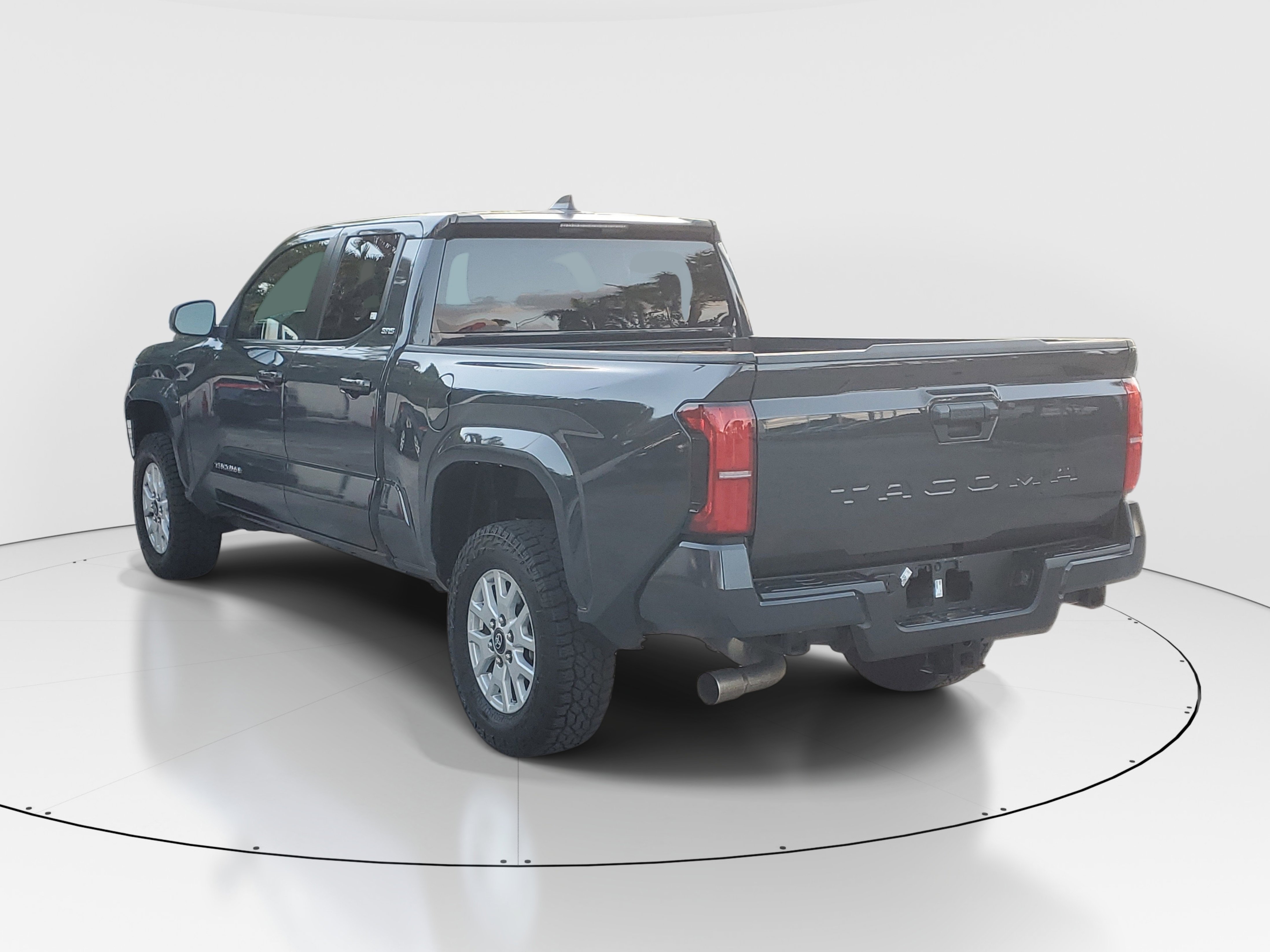 Used 2024 Underground Toyota SR5 image 5