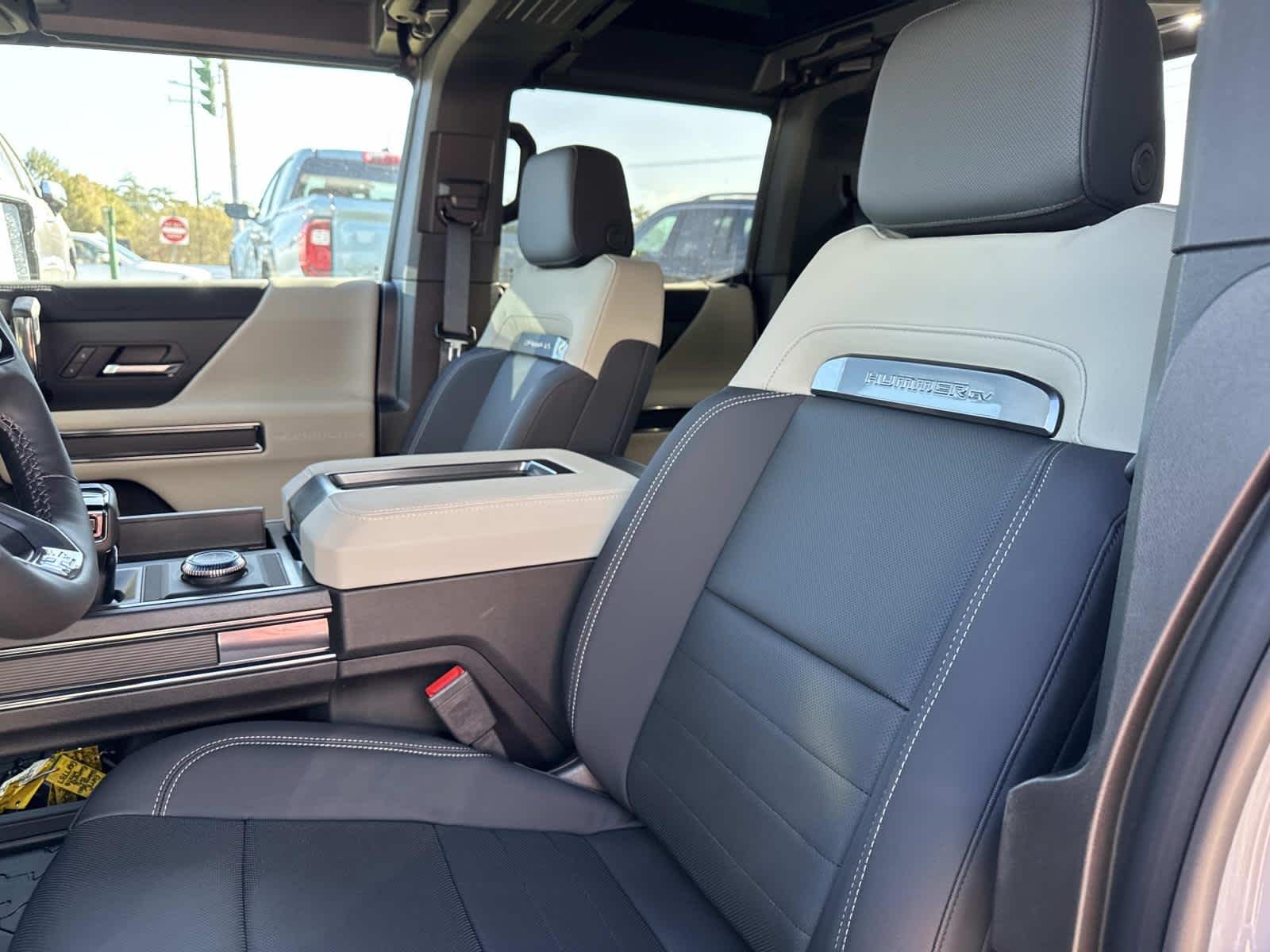 2026 GMC HUMMER EV 2X - Photo 9