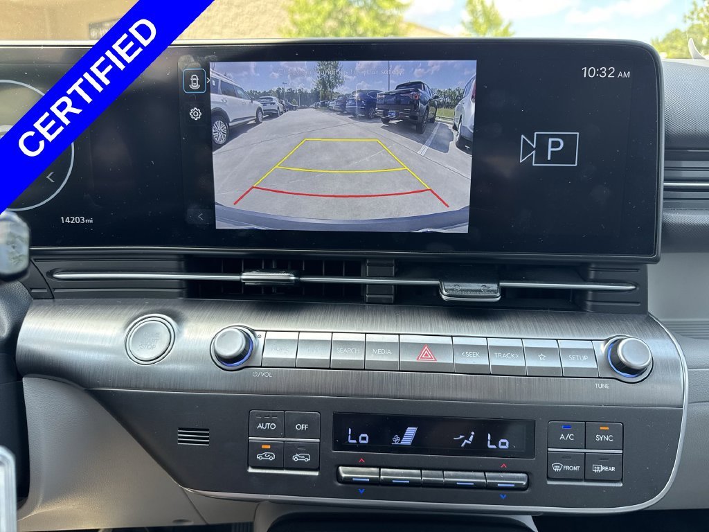 Used 2024 Gray Pearl Hyundai SEL image 24