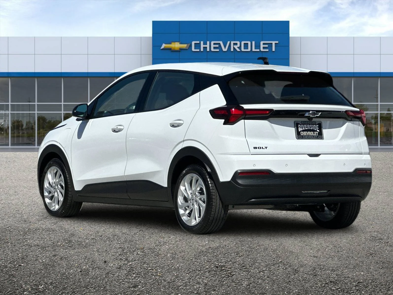 2027 Chevrolet Bolt LT - Photo 6