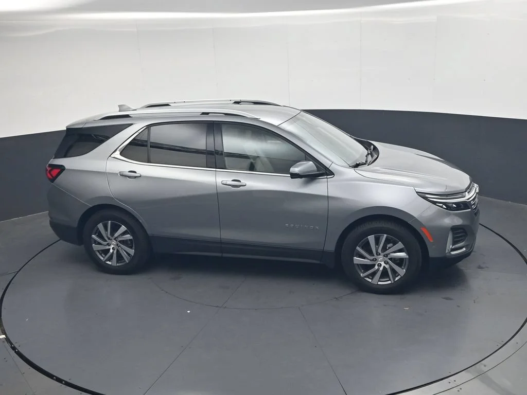 Used 2023 Gray Chevrolet Premier image 22